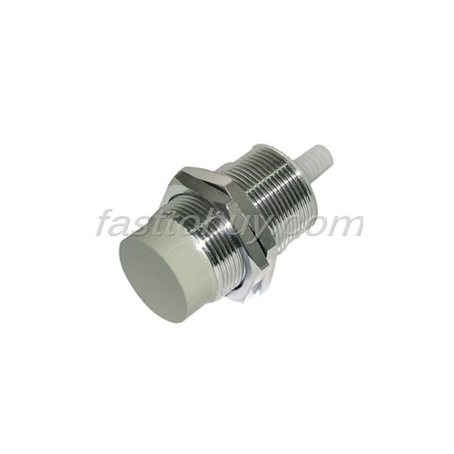 E2E-X1R5F1-Z Proximity Sensor NEW MADE IN CHINA