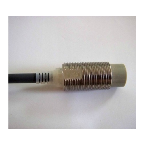 E2E2-X5MB2 Proximity Sensor NEW MADE IN CHINA