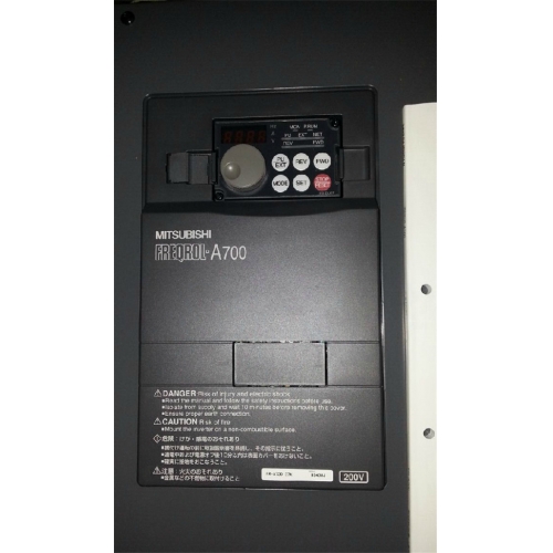 FR-A720-37K VFD Variable Frequency Drive input 3 ph 220V output 3 ph 200~240V 145A 37KW 0.2~400Hz