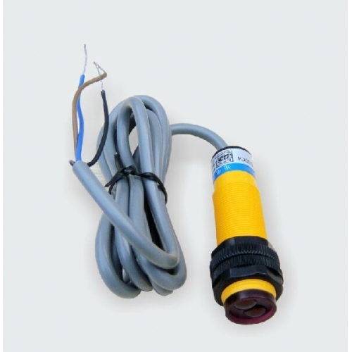 10PCS E3F-DS30C4 M1810~30cm Photoelectric Switch Diffuse Reflection Sensor DC12-24V for Relay