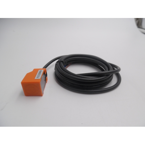 SN05-N ROKO Rectangular proximity sensor SN05 series NEW