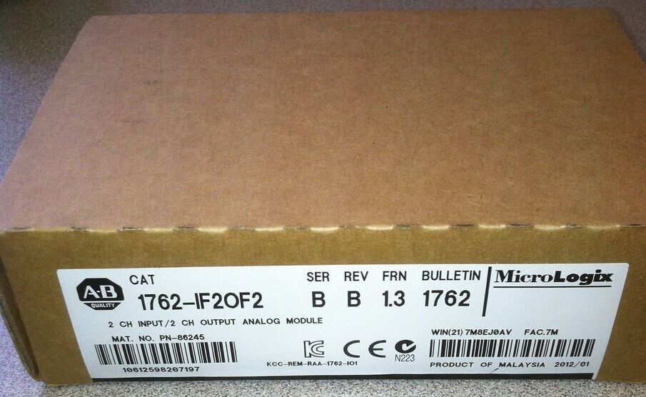 1762-IF2OF2 AB Allen-Bradley PLC 2 differential inputs Analog I/O Module 1762 Series Original brand new