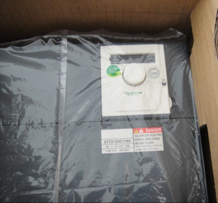 ATV312HD11N4 VFD Inverter  Input 3ph 380V Output 3ph 380V 27.7A 0.5~500Hz 11KW 15HP with EMC New