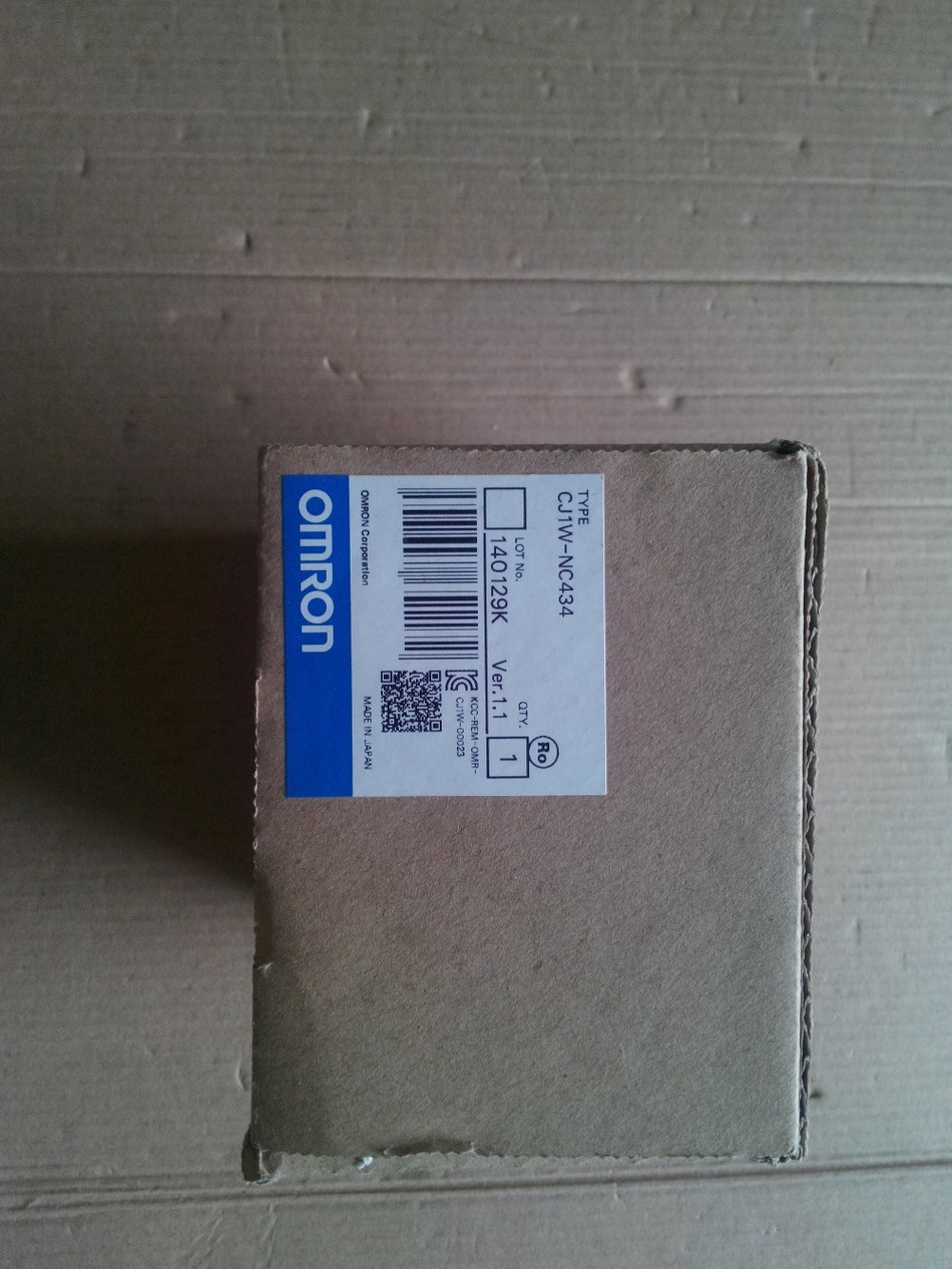 CJ1W-NC434 PLC OMRON 4 Axes Position Control Units Original brand new