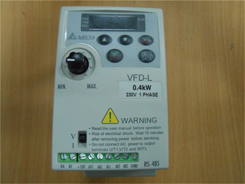 Delta Inverter VFD drive VFD004L21A 1Phase 220V 0.4kW 0.5HP 1~400Hz Wood cutting &Wire drawing