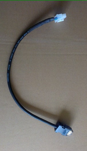 JZSP-CHM030-20 Yaskawa  Servo Cable Assembly 20m new