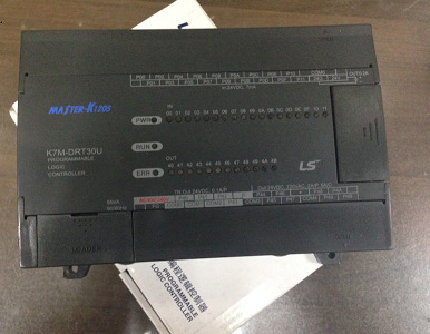 K7M-DR30U LS PLC K120S Series Standard Type 18 DC Inputs(24VDC) 12 Relay Outputs 85~264VAC New