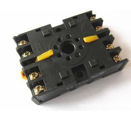 P2CF-08 RELAY SOCKET New