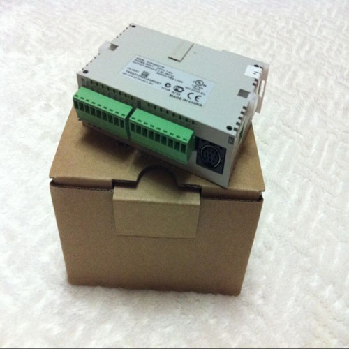 PLC DC24V 8 DI 6 DO relay  Delta DVP14SS211R New