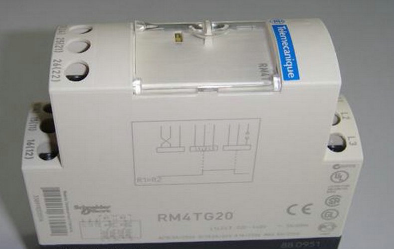 RM4TG20 RM4 control F relay REL.PHASE TRI 200/500V New