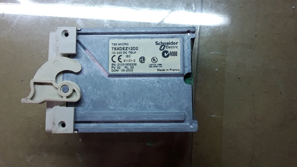 TSXDEZ12D2 Schneider PLC Module